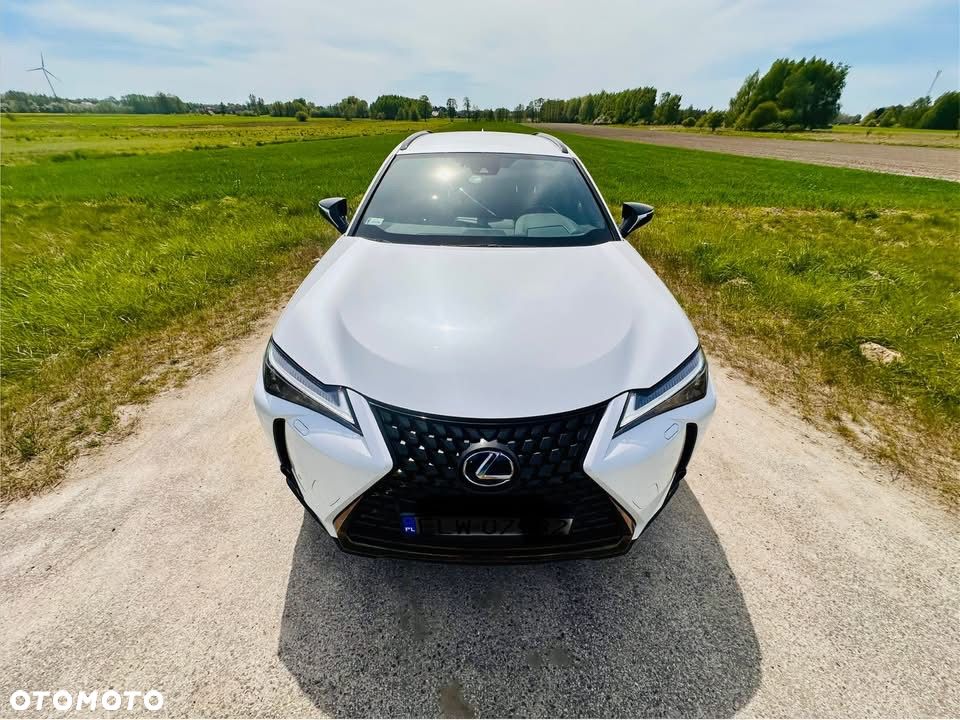 Lexus UX - 1