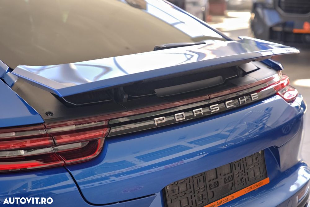 Porsche Panamera 4 - 6