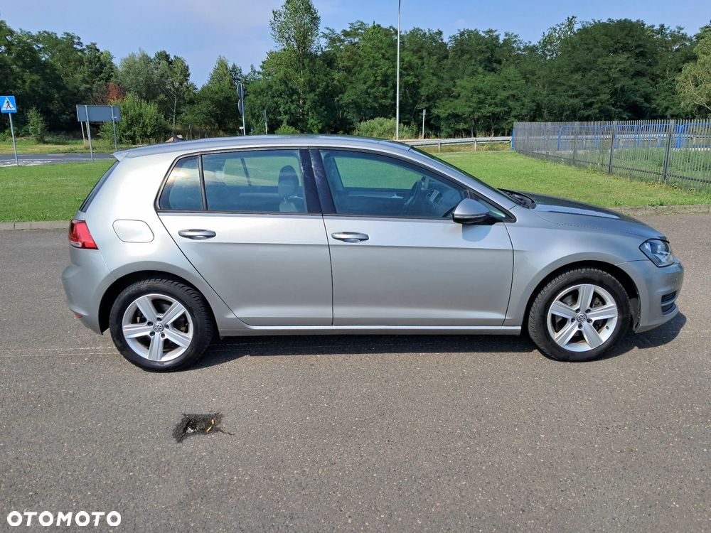 Volkswagen Golf 1.4 TSI BlueMotion Technology Comfortline - 2