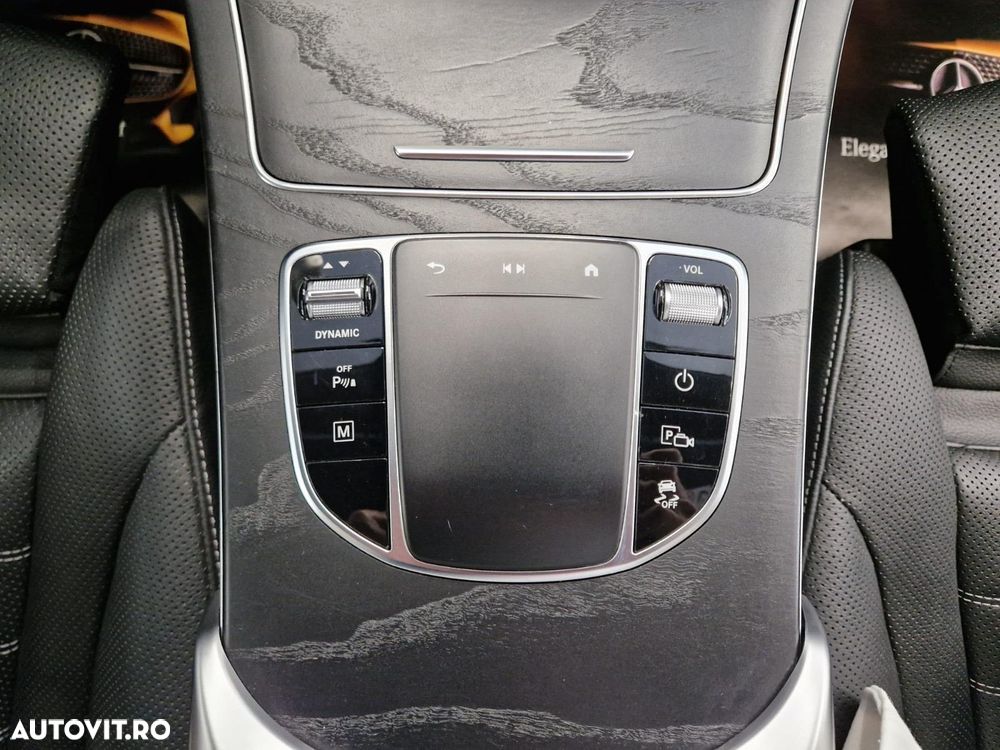 Mercedes-Benz GLC Coupe 300 de 4Matic 9G-TRONIC - 13