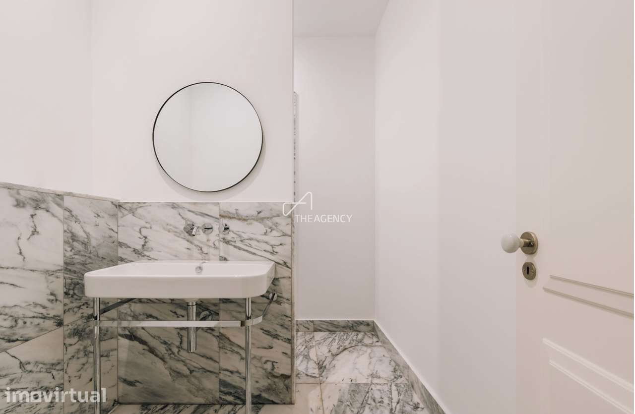 Apartamento T2 Autêntico no Centro Histórico de Lisboa - Grande imagem: 5/25