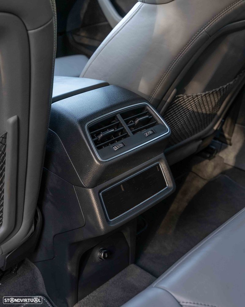 Audi e-tron 55 quattro S line - 19