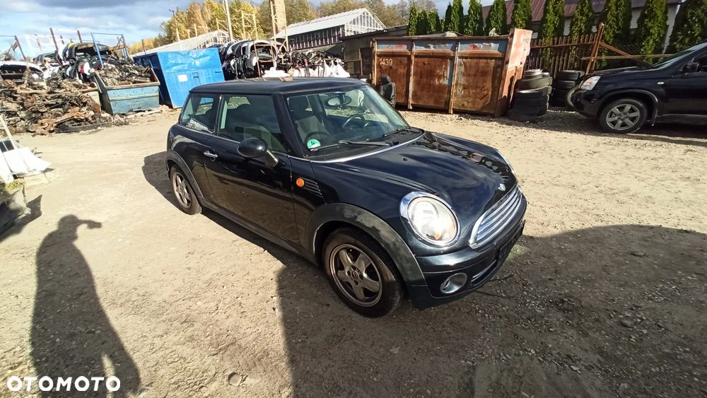 Mini Cooper R56  05- 1.6 B N12B16A 5FW  silnik  skrzynia Lakier A25  Drzwi maska  zderzak  błotnik - 1