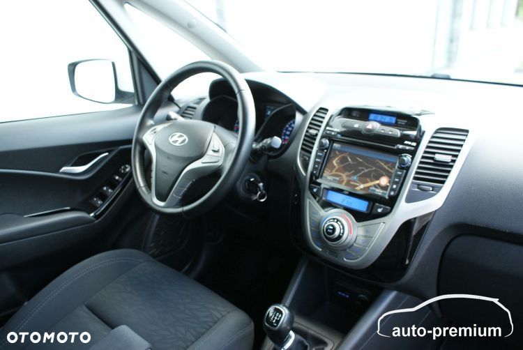 Hyundai ix20 1.4 Premium blue - 8