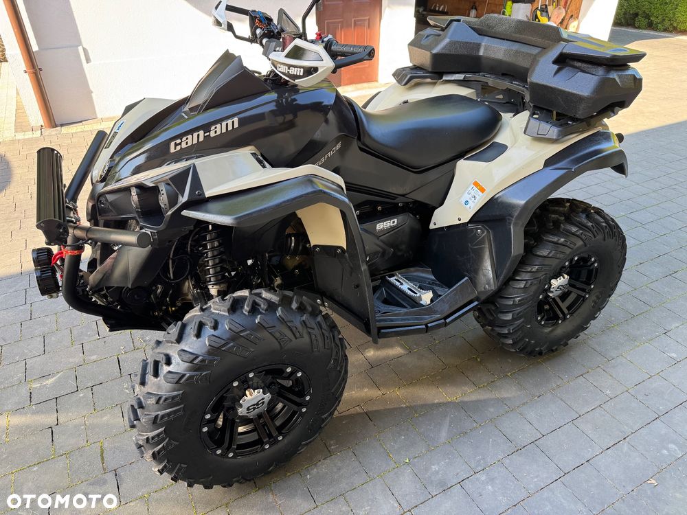 Can-Am Renegade - 5