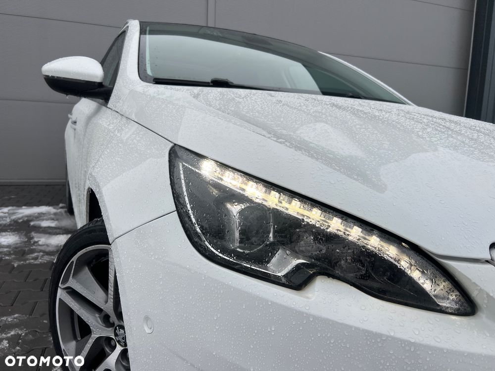 Peugeot 308 BlueHDi 150 Automatik Stop & Start Allure - 2
