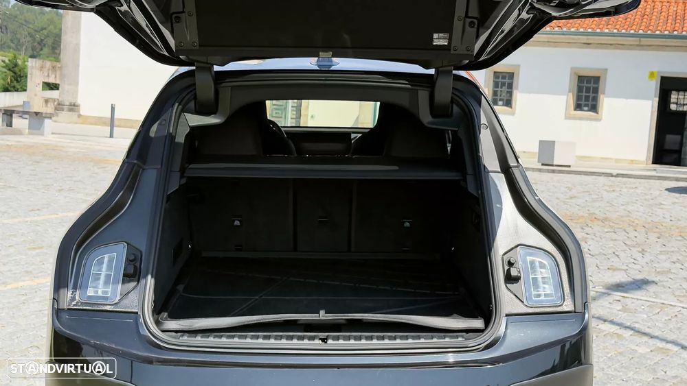 BMW iX xDrive 40 - 24