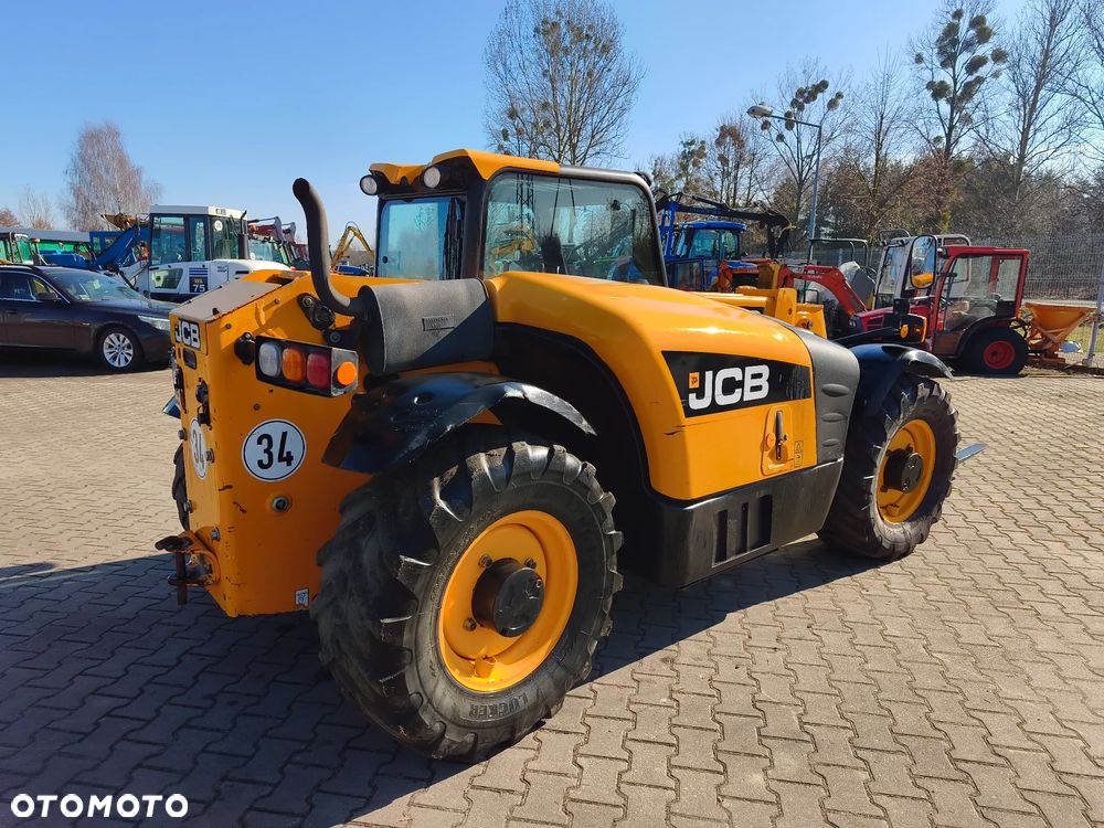 JCB 527-58 agri - 5