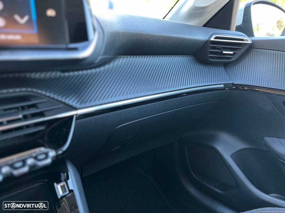 Peugeot 208 1.2 PureTech Active Pack - 44