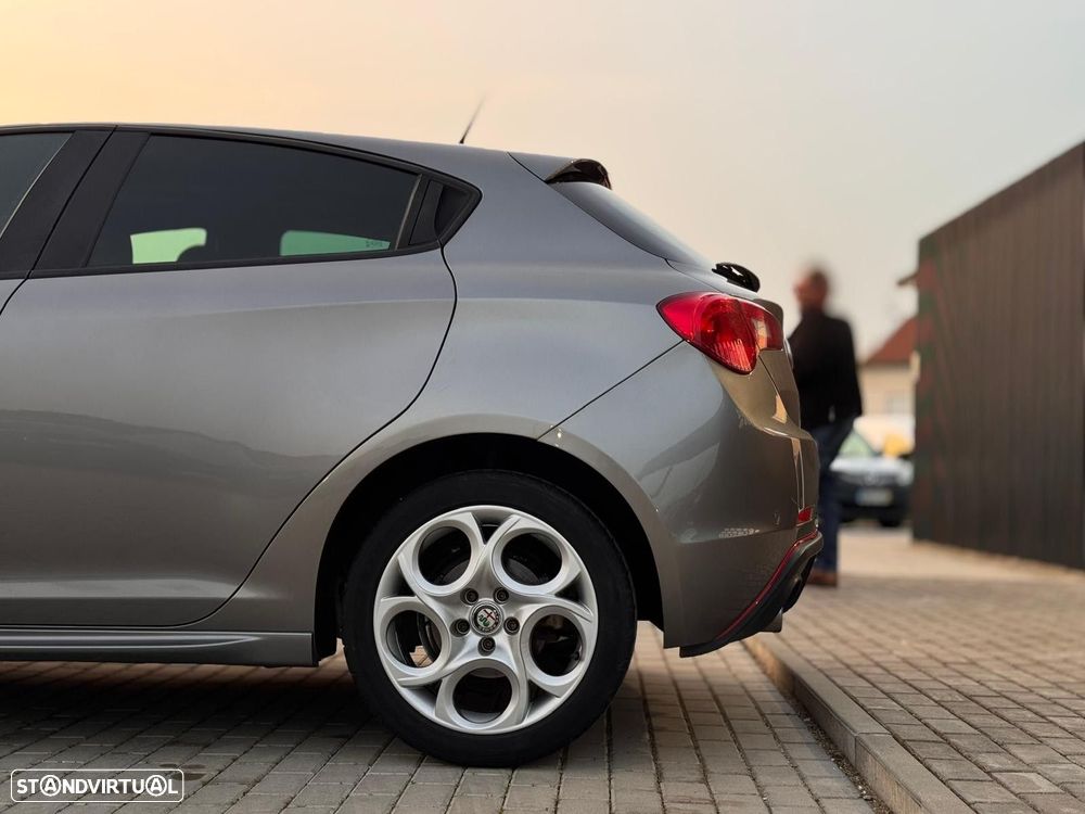 Alfa Romeo Giulietta 1.6 JTDM Sport TCT - 6