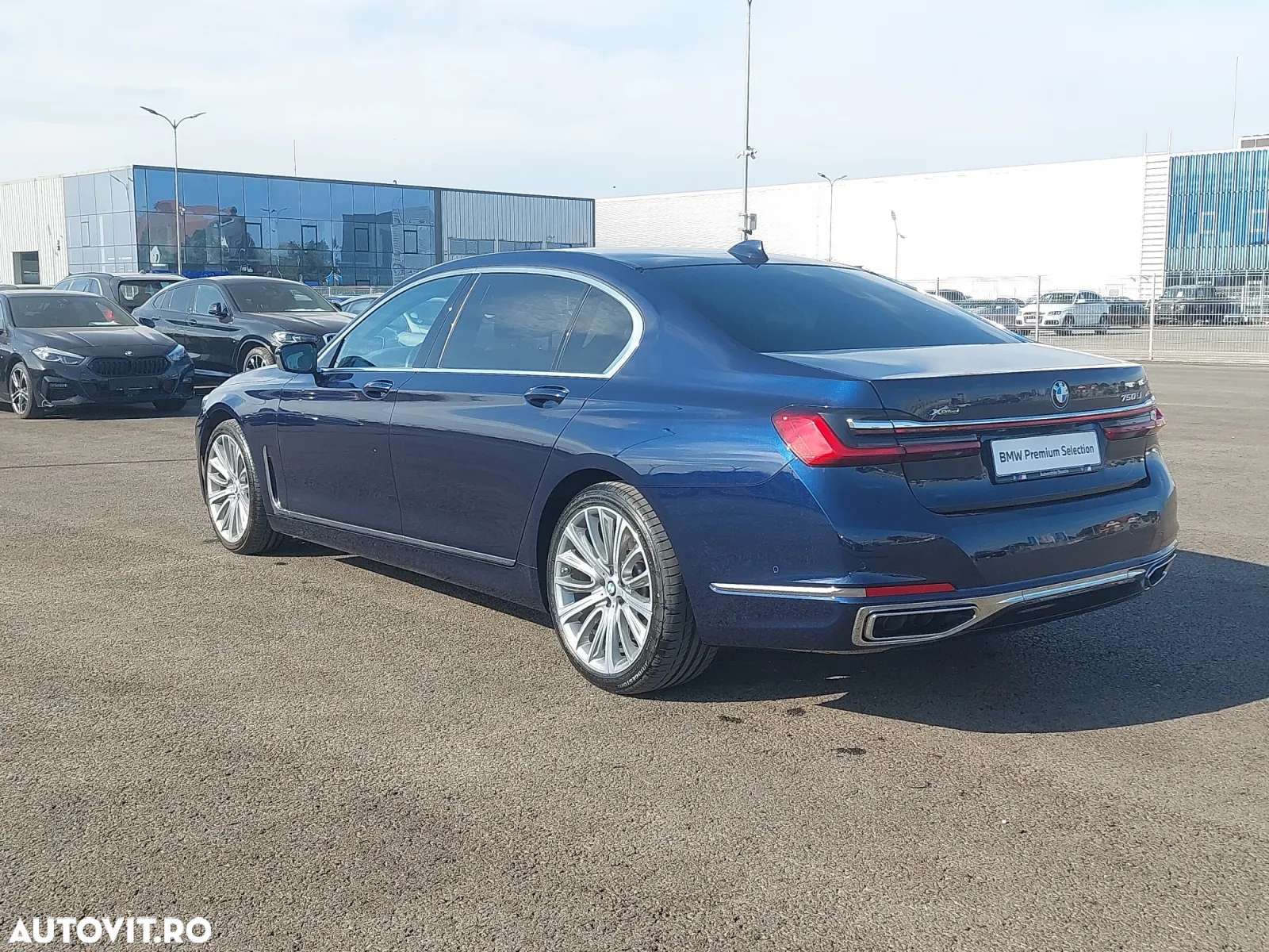 BMW Seria 7 750Li xDrive - 4