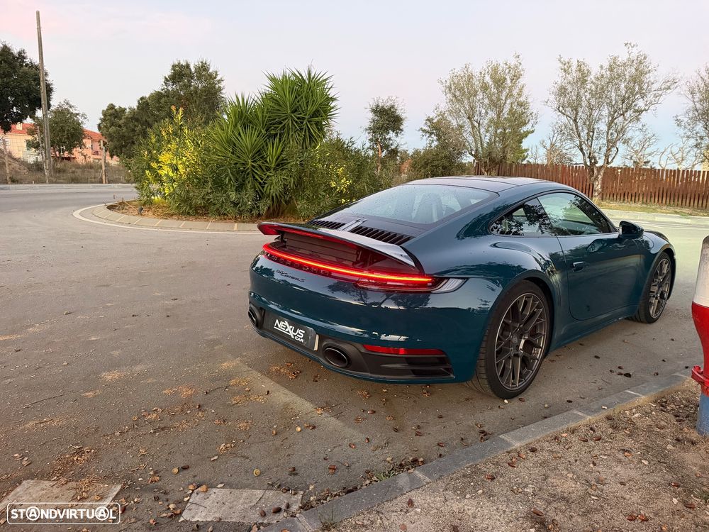 Porsche 911 (992) - 4