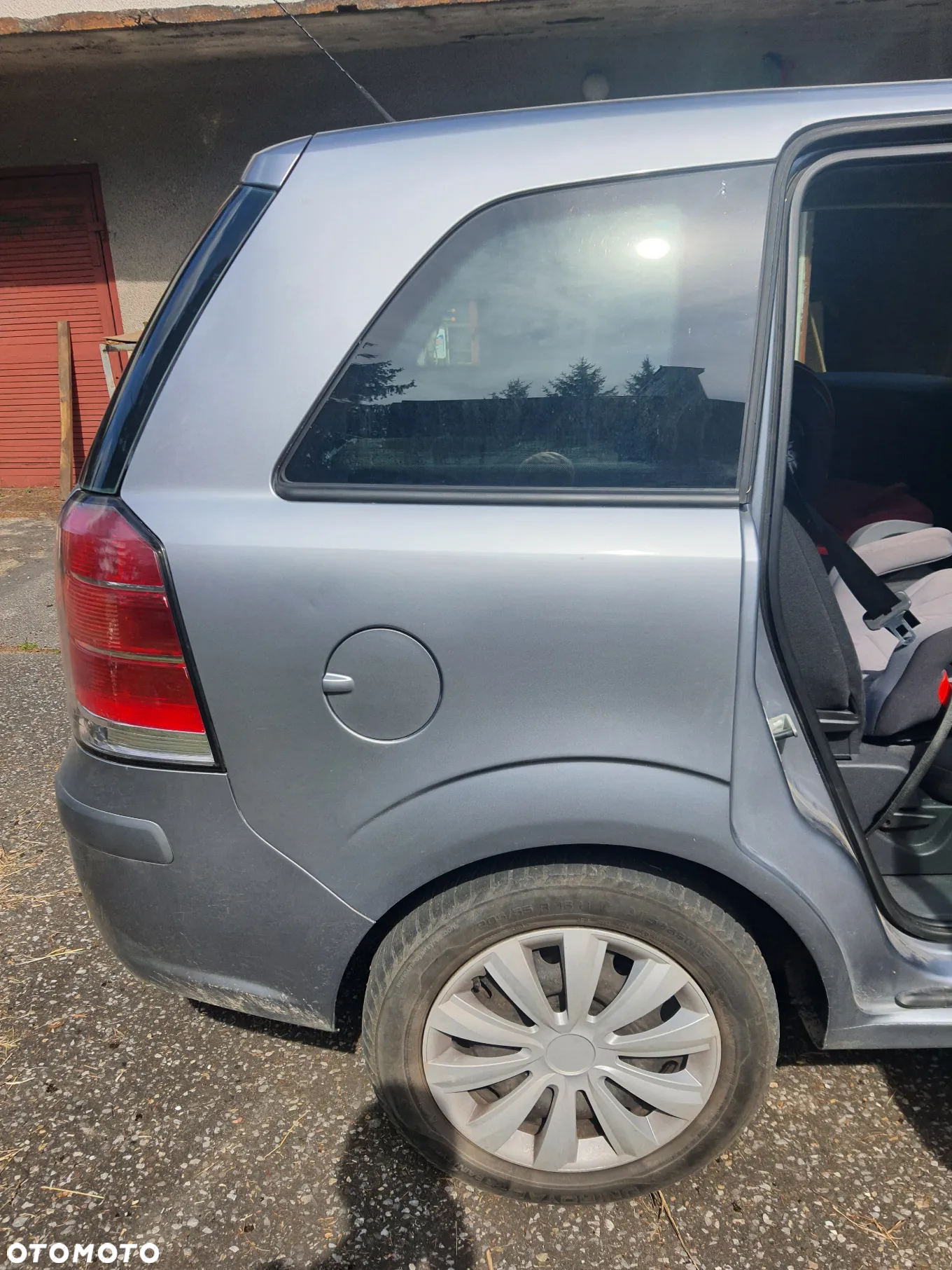 Opel Zafira 1.6 - 6