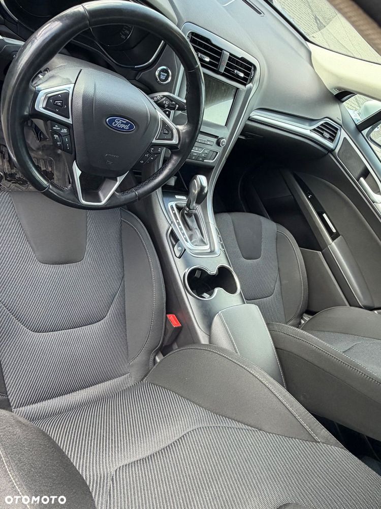 Ford Mondeo 2.0 TDCi Titanium PowerShift - 16