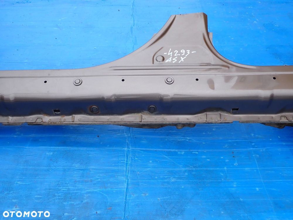 MITSUBISHI ASX 10-19 PRÓG LEWY C06A - 6