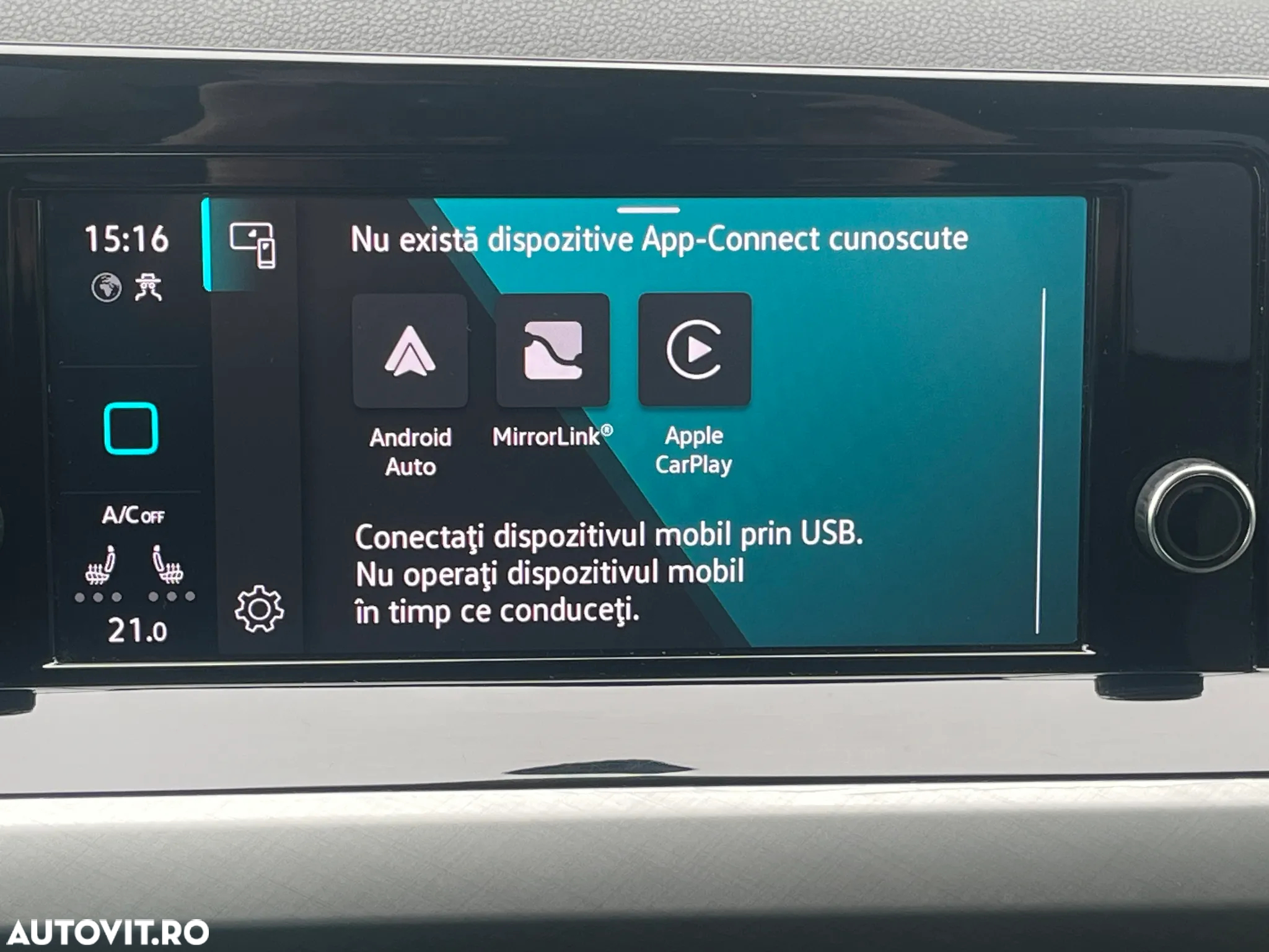 Volkswagen Golf 1.5 eTSI ACT DSG MHEV Life - 13