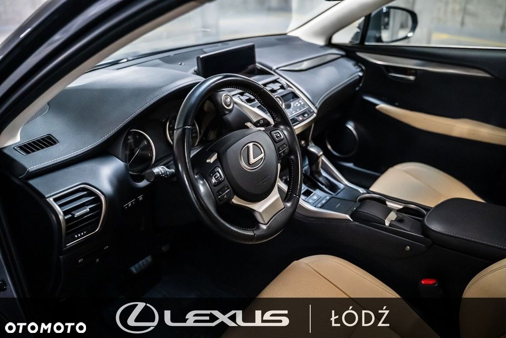 Lexus NX 300 Prestige AWD - 8
