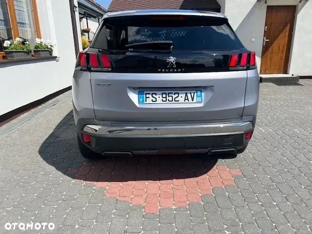 Peugeot 3008 1.5 BlueHDi Active S&S EAT8 - 5