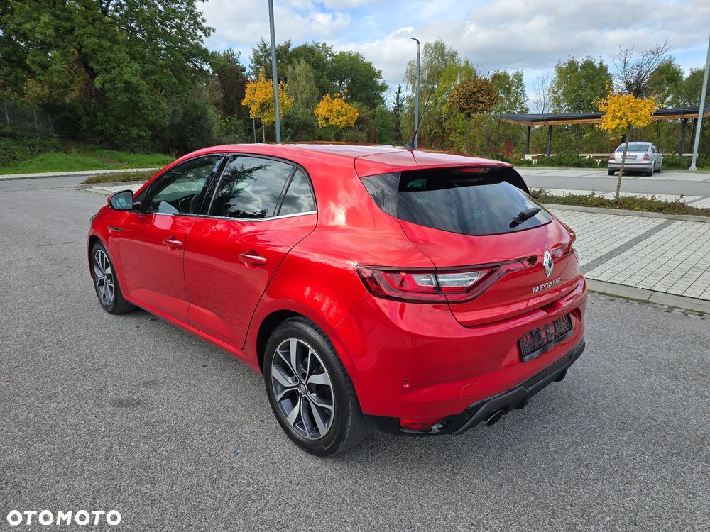 Renault Megane ENERGY TCe 130 EDC BOSE EDITION - 3