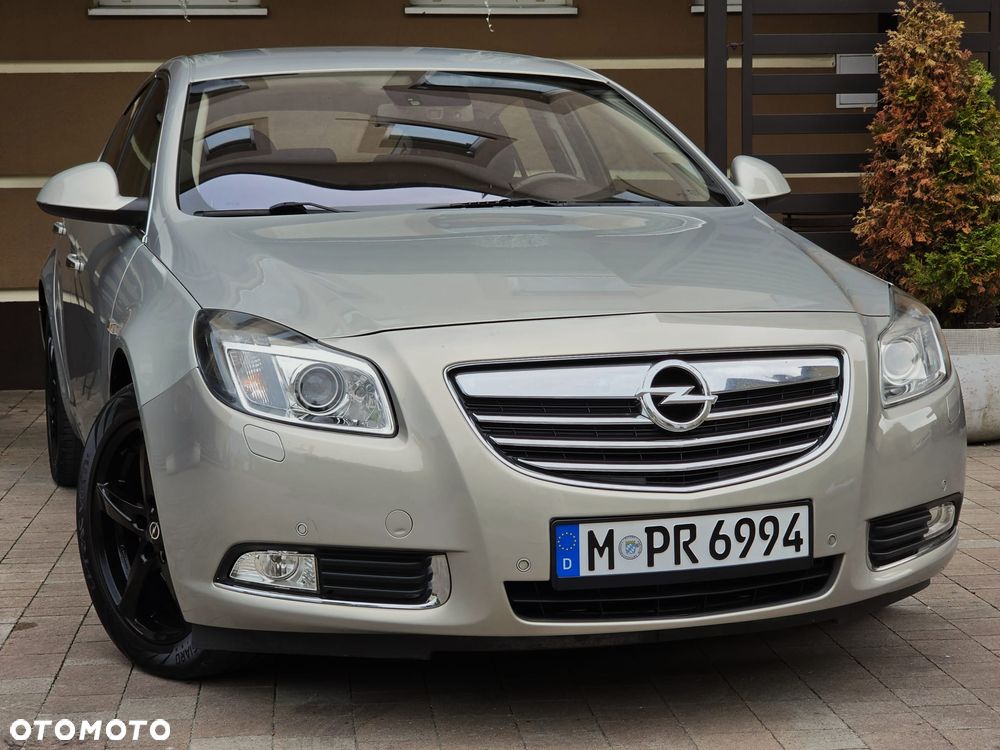 Opel Insignia 2.0 Turbo Cosmo - 2