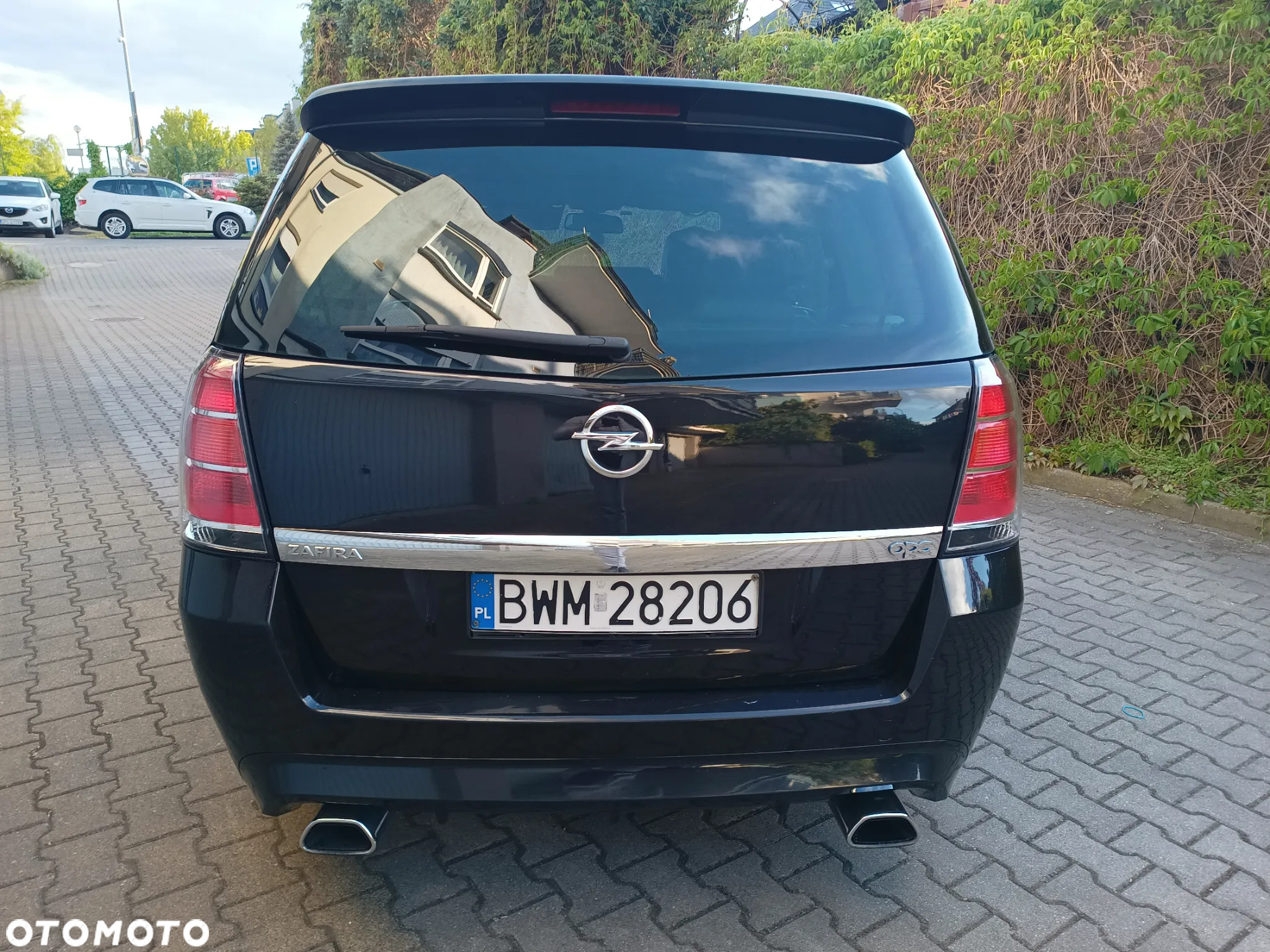 Opel Zafira 2.0 T OPC - 8