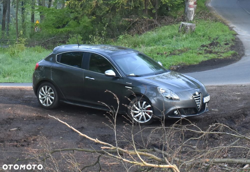 Alfa Romeo Giulietta 2.0 JTDM Exclusive TCT - 16