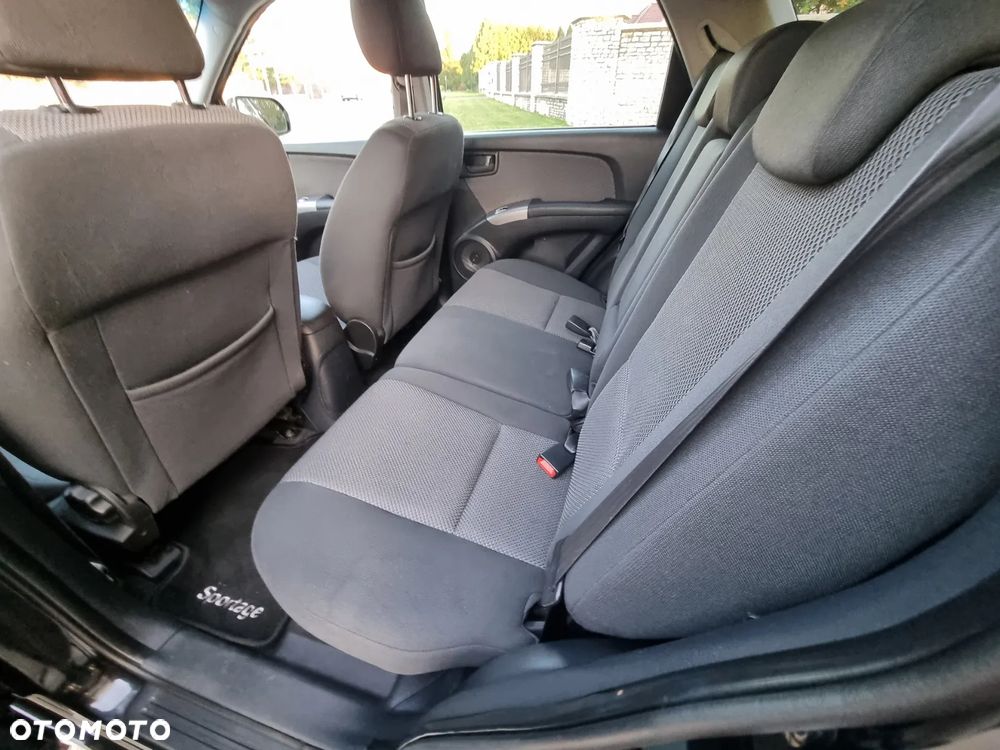 Kia Sportage 2.0 Expedition + - 21