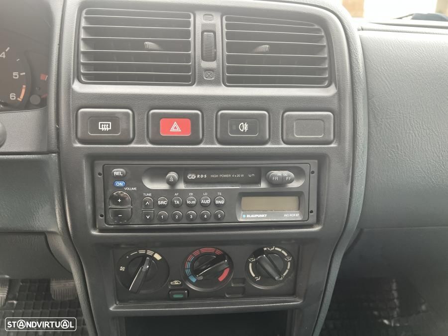 Nissan Almera - 19