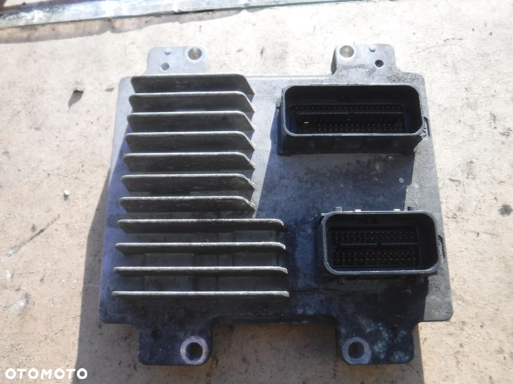 Opel AStra J sterownik silnika 1.6 16v 12639891 12636386 - 1