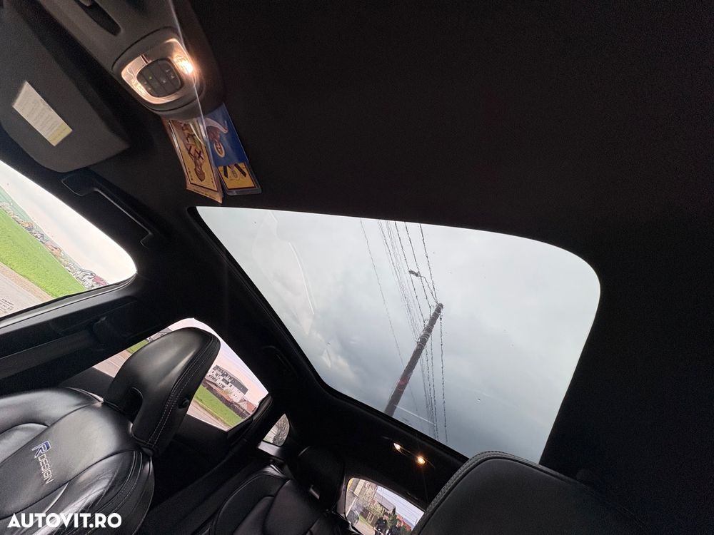Volvo V40 D2 R Design - 27