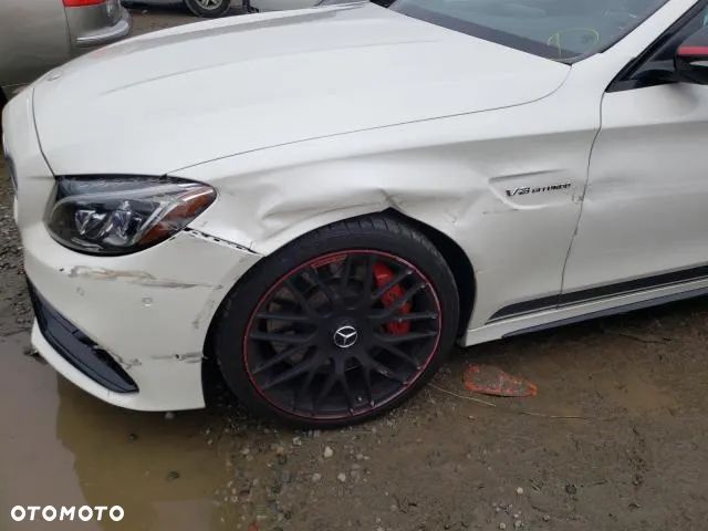 Mercedes-Benz Klasa C AMG 63 S AMG Speedshift 7G-MCT Edition 1 - 30