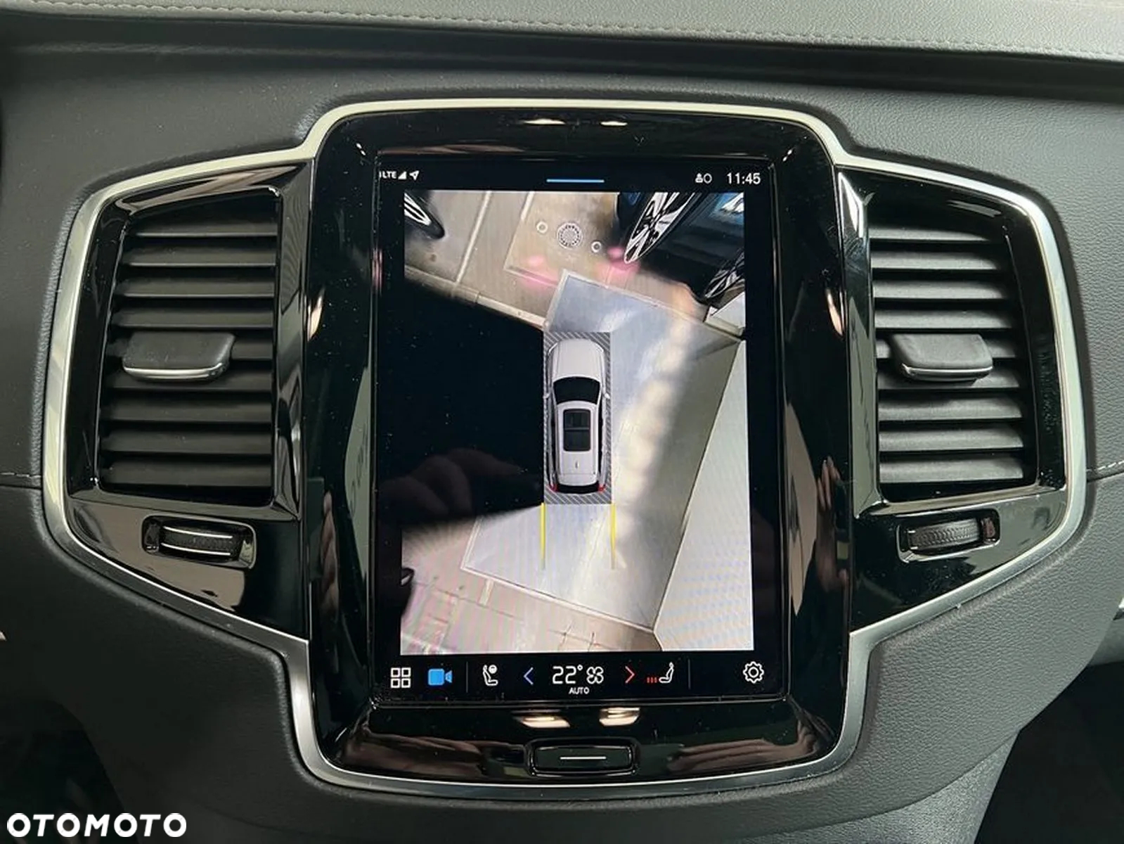 Volvo XC 90 B5 D AWD Plus Bright - 36
