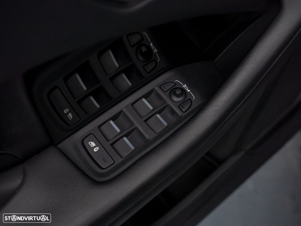 Jaguar I-Pace Black AWD Aut. - 19