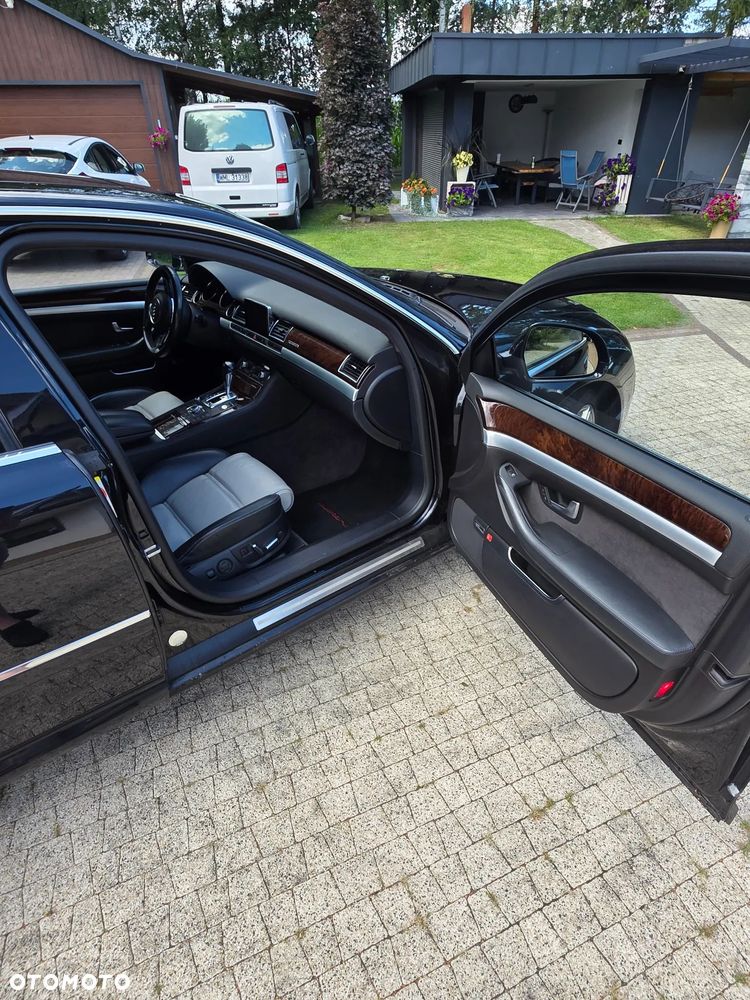 Audi A8 - 26