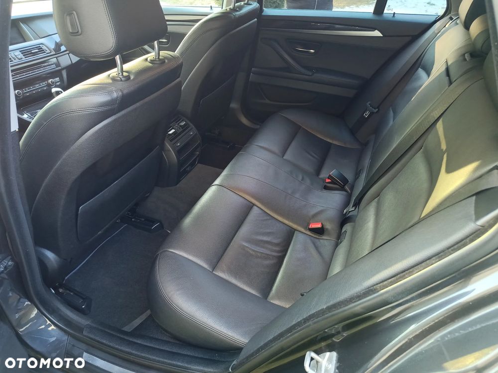 BMW Seria 5 - 13