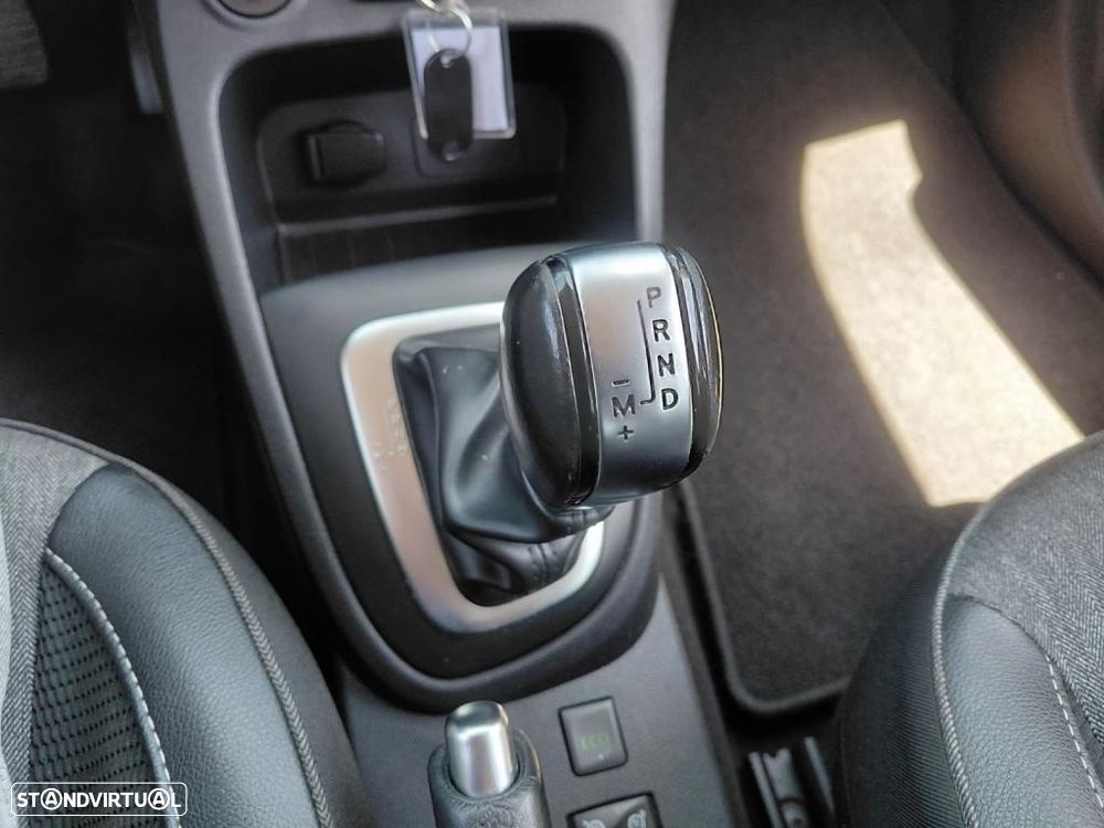 Renault Captur 1.5 dCi Exclusive EDC - 16
