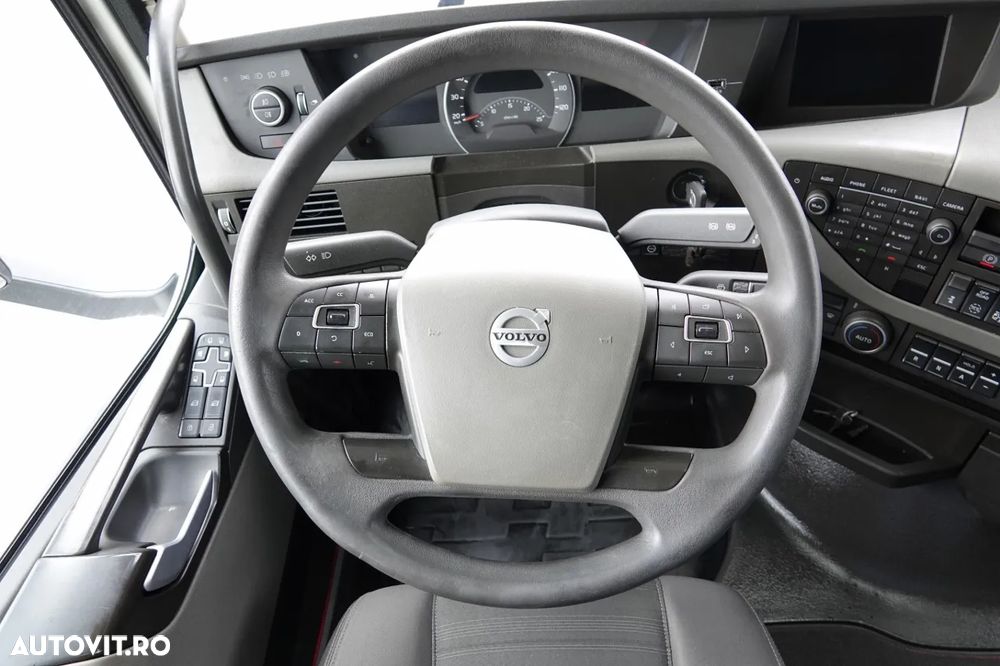 Volvo FH 420 / 13 L / FULL ADR / 2017 / LOW CAB / IMPORTAT / DUPA CONTRACTUL DE SERVICE - 25