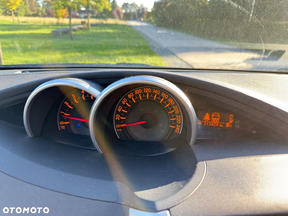 Toyota Verso 2.0 D-4D Sol plus - 20