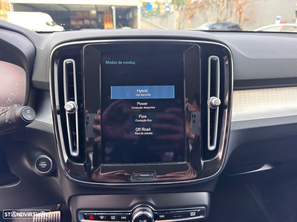 Volvo XC 40 1.5 T5 PHEV Momentum - 28