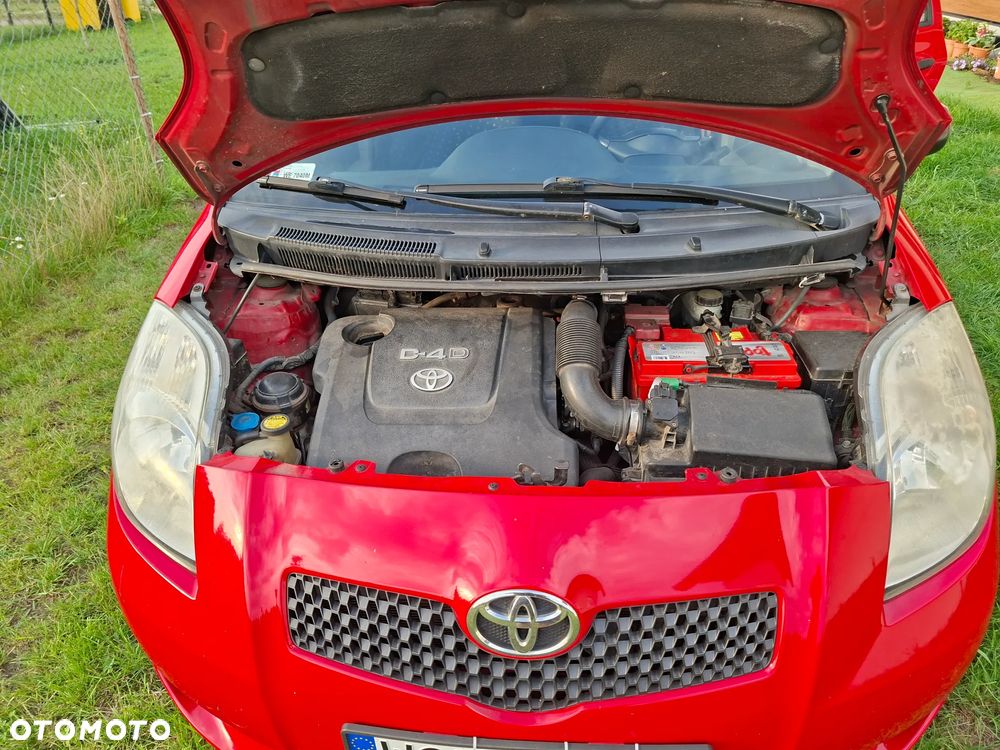 Toyota Yaris 1.4 D-4D Terra A/C - 6