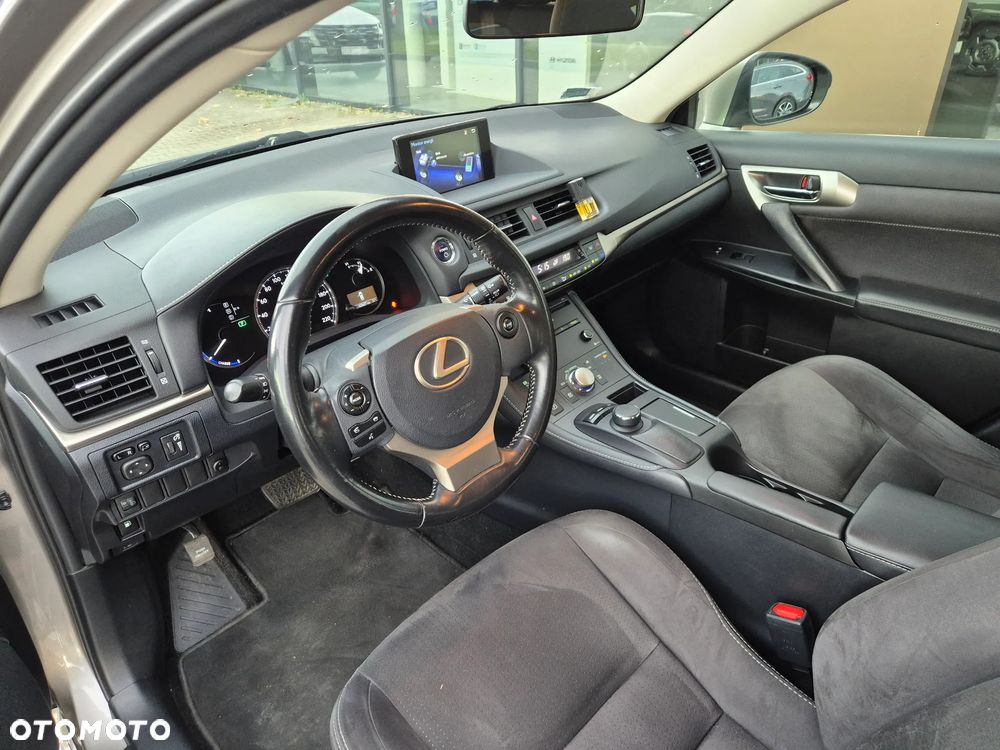 Lexus CT Standard - 14