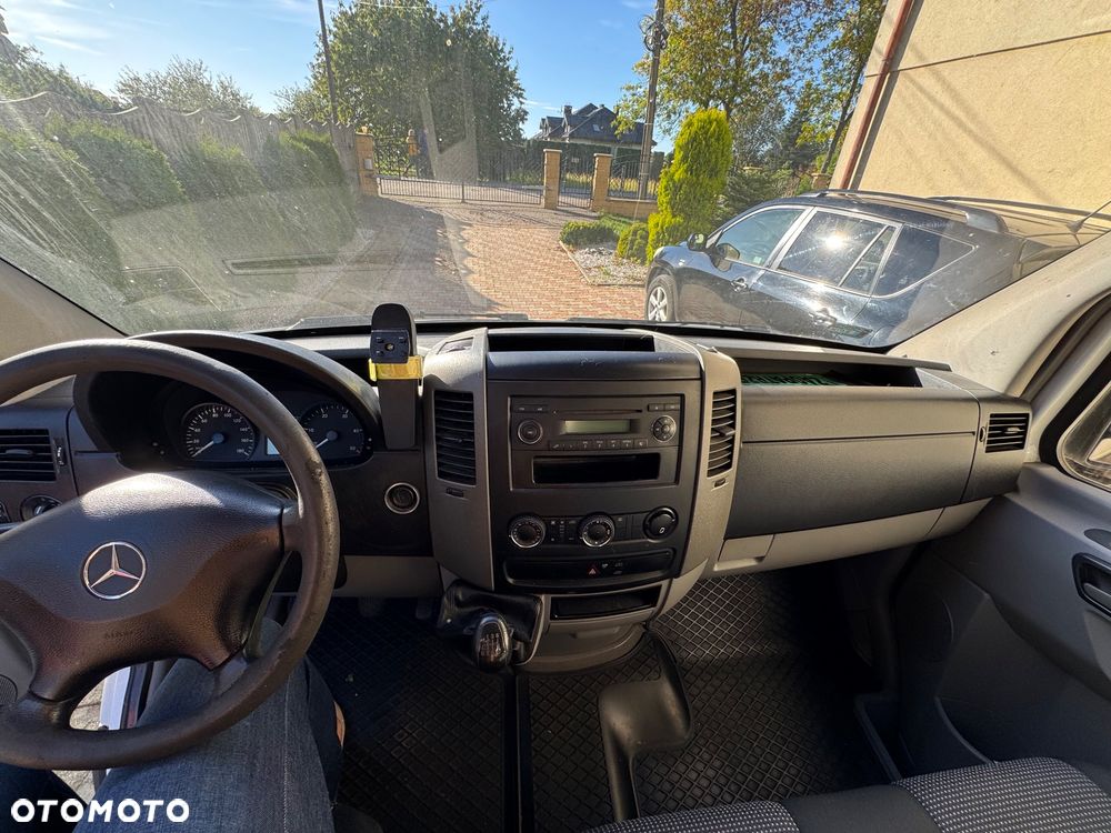 Mercedes-Benz Sprinter 2011