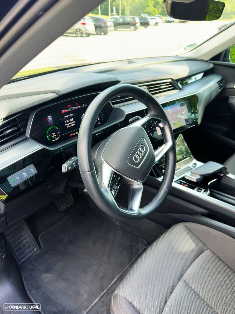Audi e-tron Sportback 50 quattro S line - 11