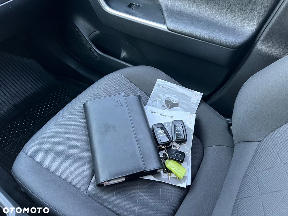 Toyota RAV4 - 36