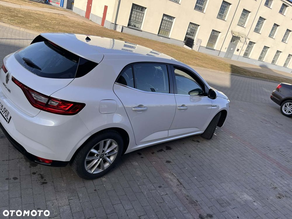 Renault Megane 1.6 SCe Business - 5