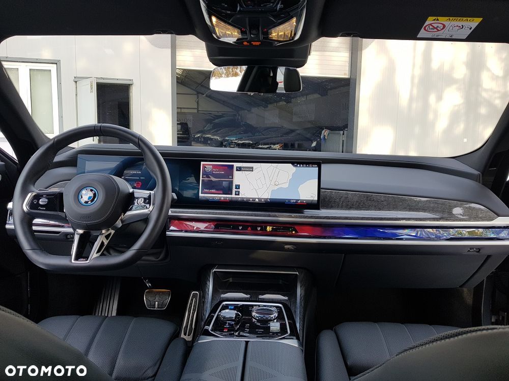 BMW i7 105.7kWh xDrive60 M Sport - 25