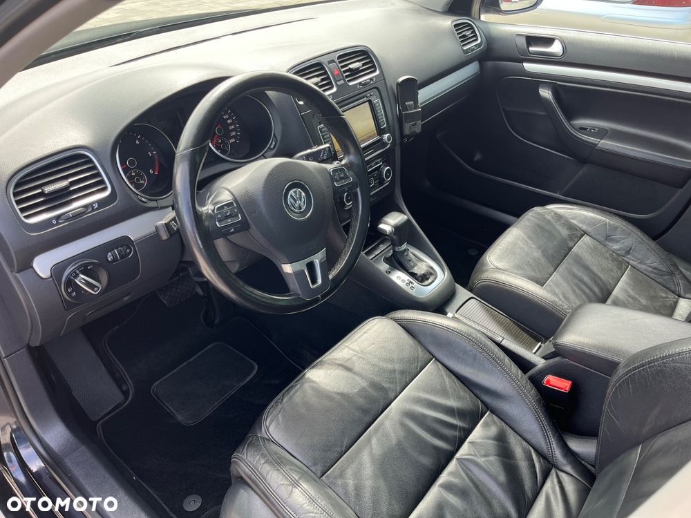 Volkswagen Golf 2.0 TDI DPF DSG Highline - 13