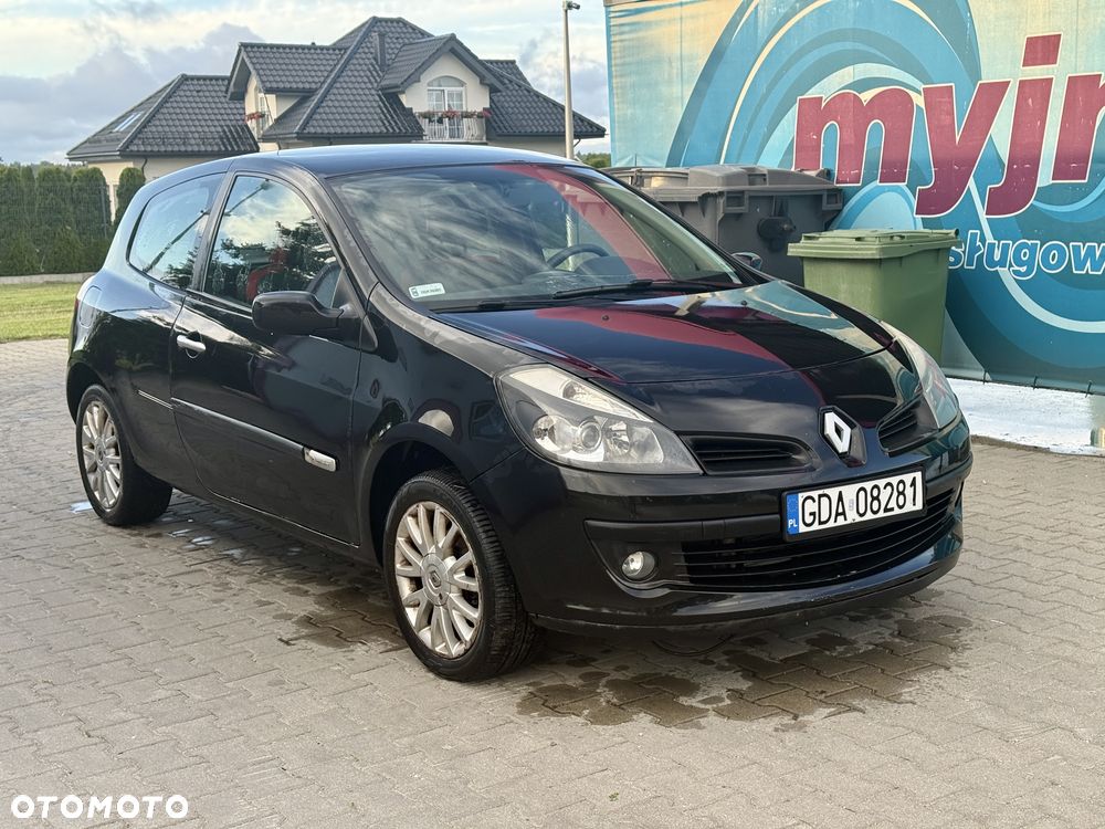 Renault Clio - 6