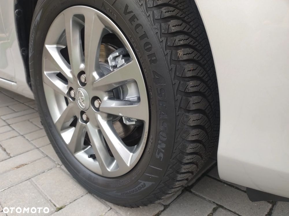 Toyota Yaris 1.33 VVT-i Comfort - 18