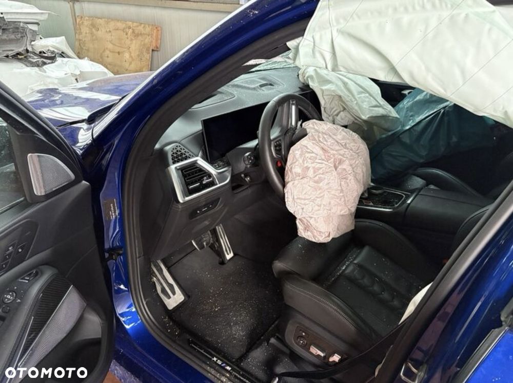 BMW X5 M Competition - 5